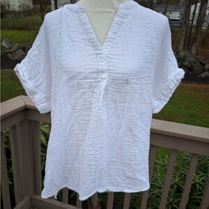 Beach Lunch Lounge | White short sleeve cotton